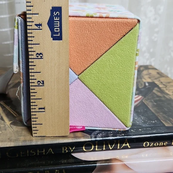 NWOT Foldable 4 Slot Eye‎ & Sun Glasses Storage Box Snaps Close Great For Travel - Picture 5 of 9